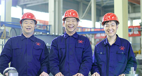 長城建機車間工人師傅們